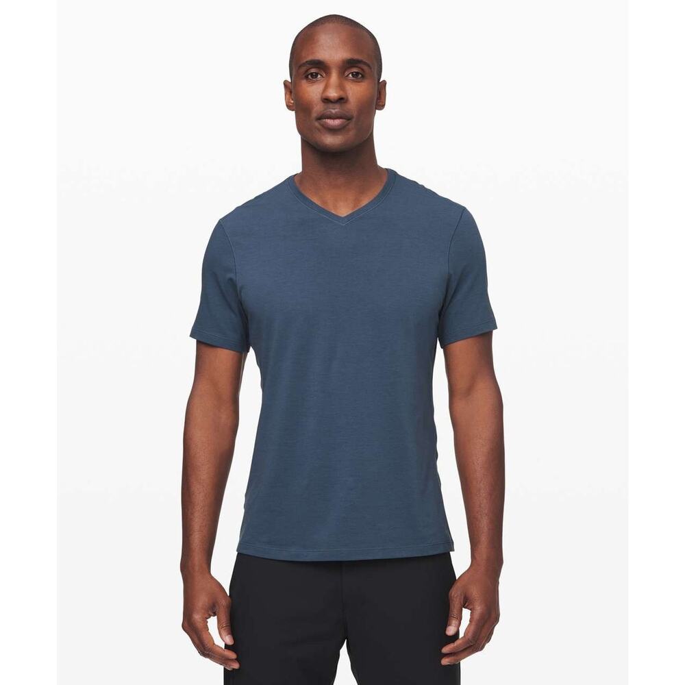 Lululemon 5 Year Basic V Shirt Mens S Grayish Blue V Neck Short Sleeve Logo